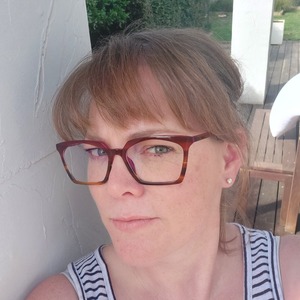 OliviaMackie-Co's avatar